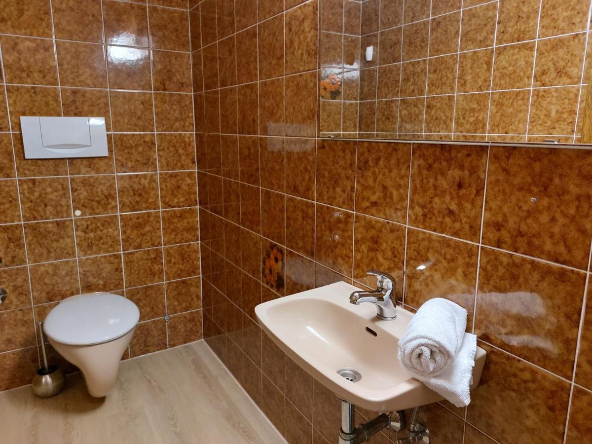 Appartements Maglov باد كلينكيرشهايم المظهر الخارجي الصورة